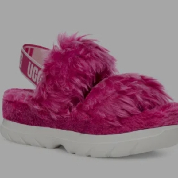 WOMEN'S PINK FLUFF SUGAR UGG SANDAL (SIZES 6 & 8) - Picture 2 of 6